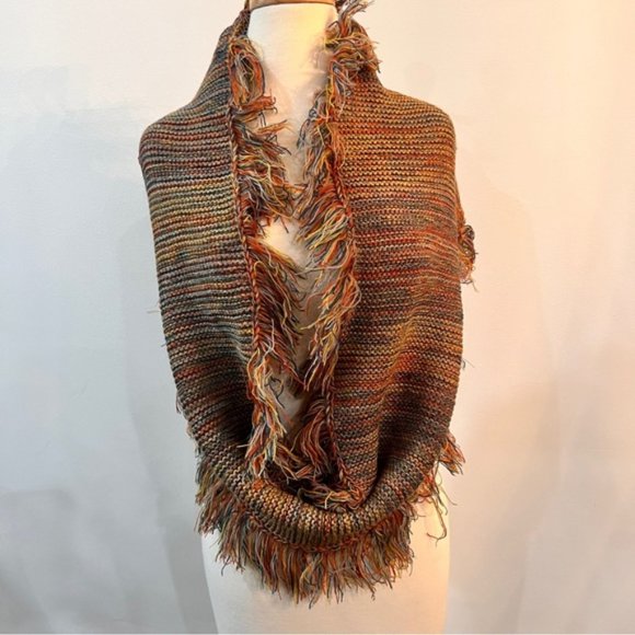 Accessories - Sassy scarf Women Striped Knitted Infinity Scarf with Fringed Edges